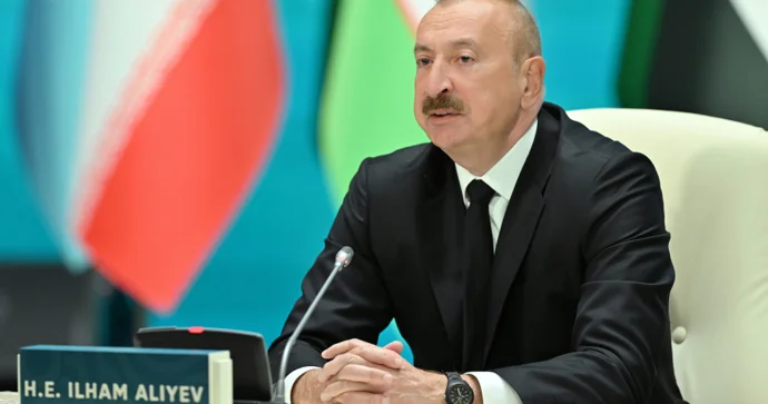 “Coğrafi yerləşmə bəzən başağrısı ola bilər” Prezident
