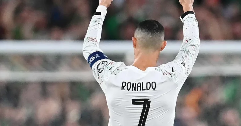 Ronaldunu Portuqaliya üçün maneə adlandırıldı