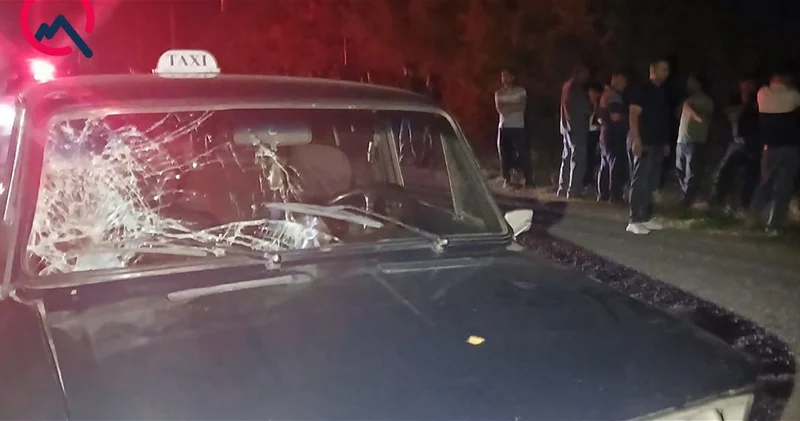 В Агдаме автомобиль сбил четырёх пешеходов, стоявших у обочины