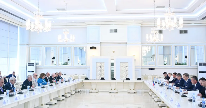 В Баку проходит 24 е заседание Комиссии по межпарламентскому сотрудничеству между Азербайджаном и Россией