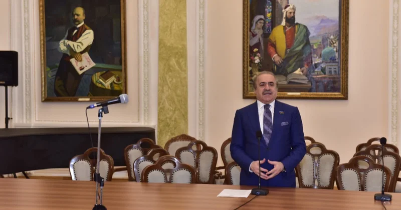 Şeirimizdə və yazılı abidələrimizdə insan haqları elmi sessiya