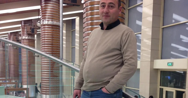 44 yaşlı kişi küçədə vəfat etdi Foto