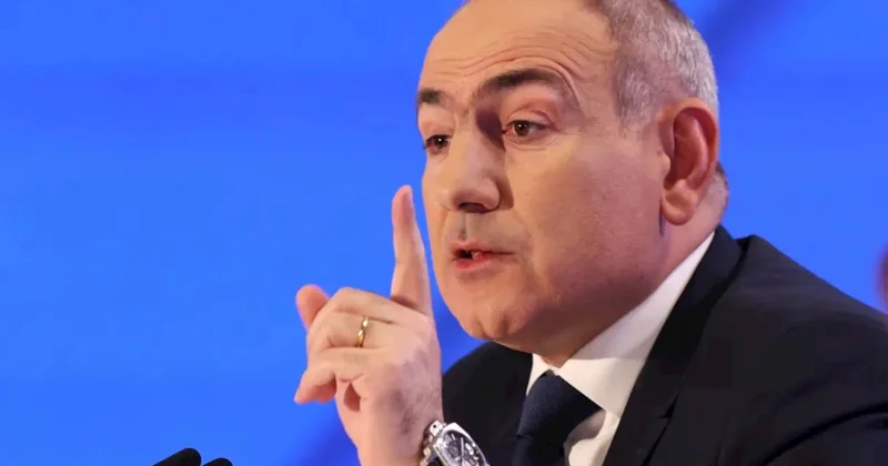 Paşinyan: Kriminal oliqarxiyanı məğlub etmək yolunu tutacağam, onu ayaqlar altında əzəcəyəm!