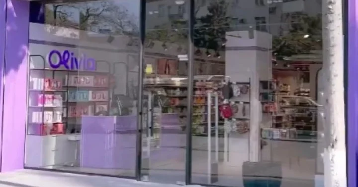 Gözəllik var, xidmət yox: Müştərilər Olivia dan narazıdır