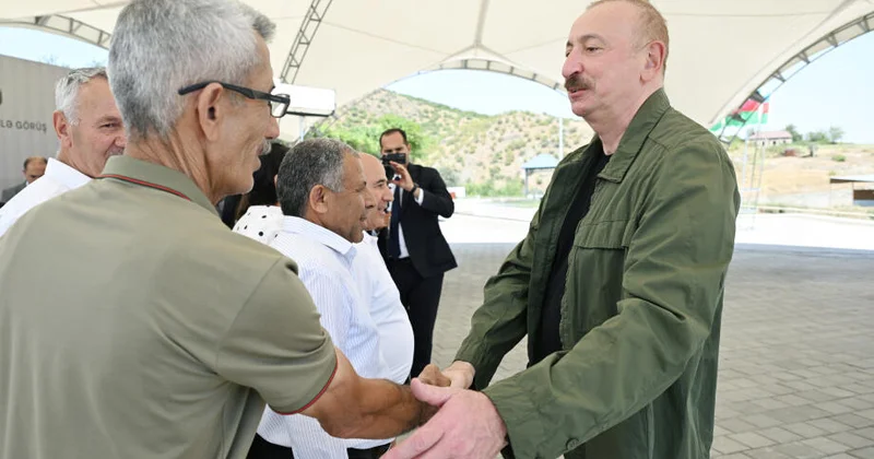 Prezident Təzəbinə və Xanyurdu sakinlərinə: Biz burada əbədi yaşayacağıq, daha heç kim bizi bu yerlərdən çıxara bilməz