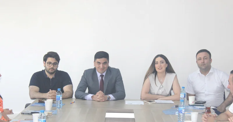 Sosial mediada təhlükəsizliyini qoru!