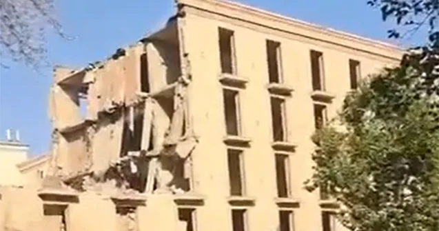 Bakıda bu hotel sökülür Video