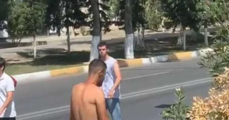 Bakıda lüt gəzən gənc saxlanıldı Əxlaqsız hərəkətlər edirdi