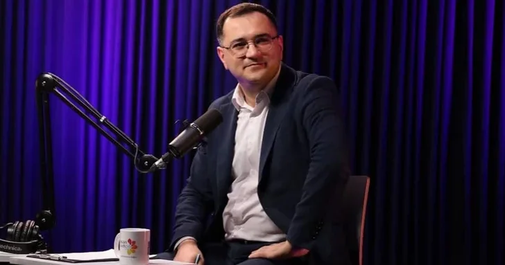 Эльвин Демирли покидает пост главного редактора ASAN Radio и ASAN TV