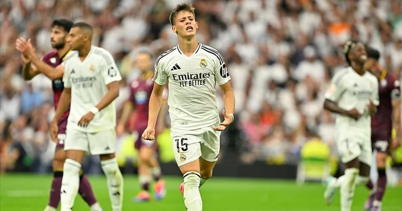 “Real” Madrid bir mövsümdə futbol klubları arasında gəlir rekordunu yenilədi