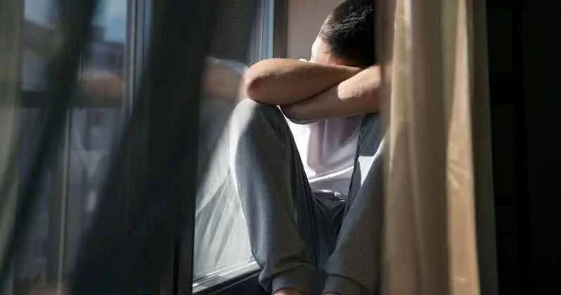 575 bal yığan abituriyenti valideynləri evdən qovdular TƏFƏRRÜAT