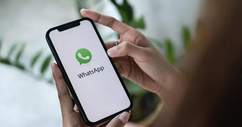 WhatsAppın qadağa olunmasını tələb etdilər