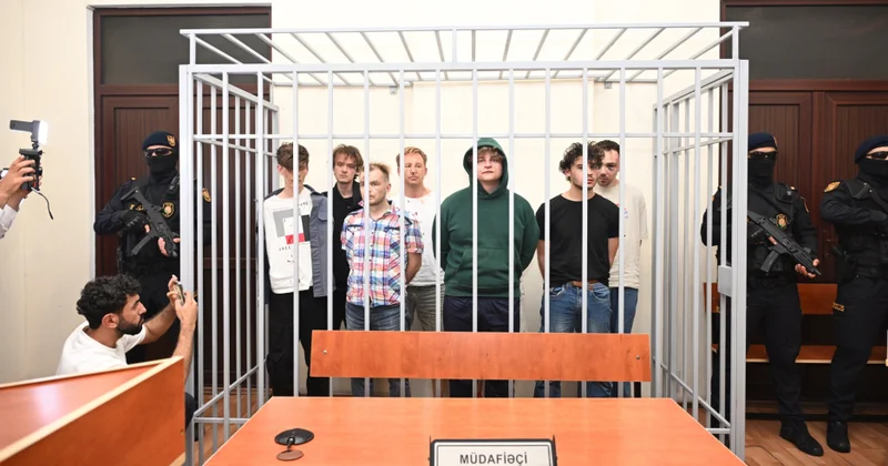 Родственники арестованных в Баку россиян были приняты в аппарате омбудсмена