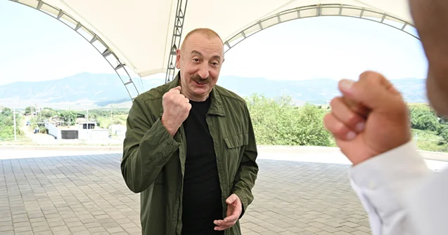 “Dəmir yumruq” yerindədir... Foto