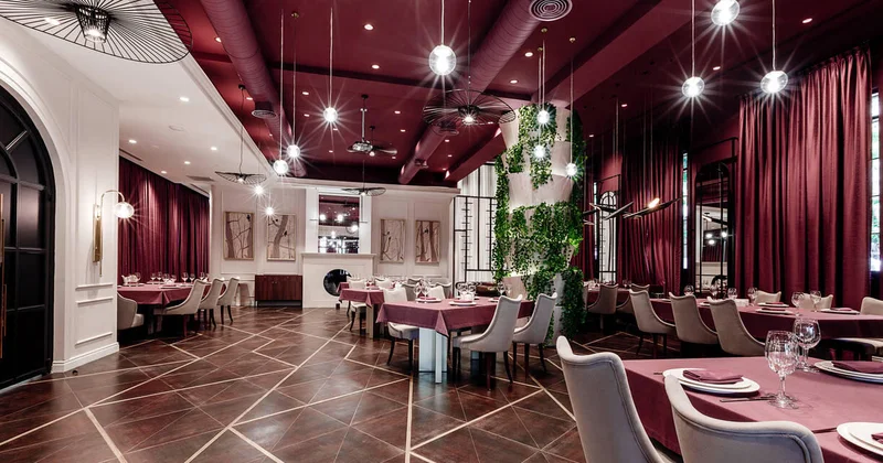 Tanınmış meyxanaçının restoranında BİABIRÇILIQ: qonaqlar ac getdi VİDEO