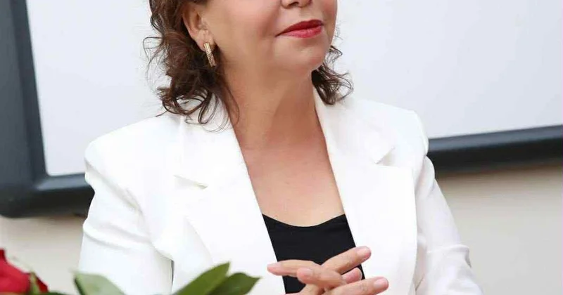 Xan babalar, xanım nənələr…