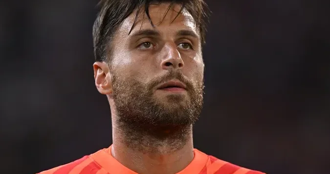 “Atalanta” “Milan”ın qolkiperini “rənglərinə bağladı”