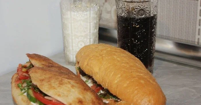 İsti havada dönər, burger yesəz nə baş verər?