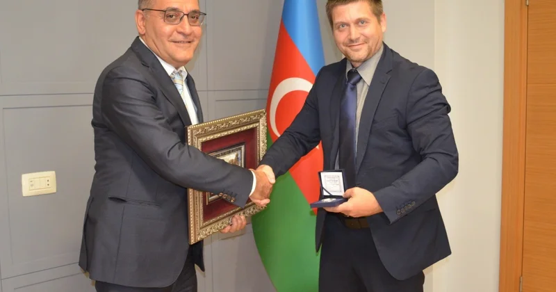 Azərbaycan və Çexiya Ağırlıqqaldırma Federasiyasılarını rəhbərləri görüşüb FOTO