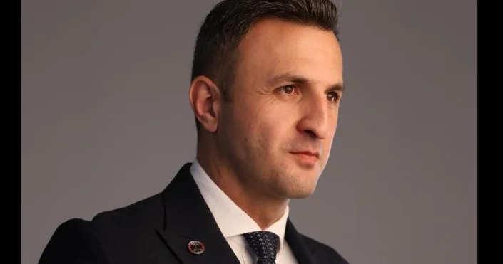“Boşandınsa, qızılları qaytar!” Hüquqşünas reallığı açıqladı