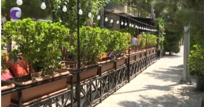 Yasamalda restoran piyadaların yolunu zəbt edib VİDEO