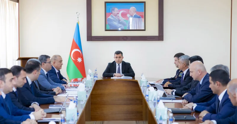 Naxçıvan Muxtar Respublikası Nazirlər Kabinetində 2025 ci ilin altı ayının nəticələrinə dair müşavirə keçirilib