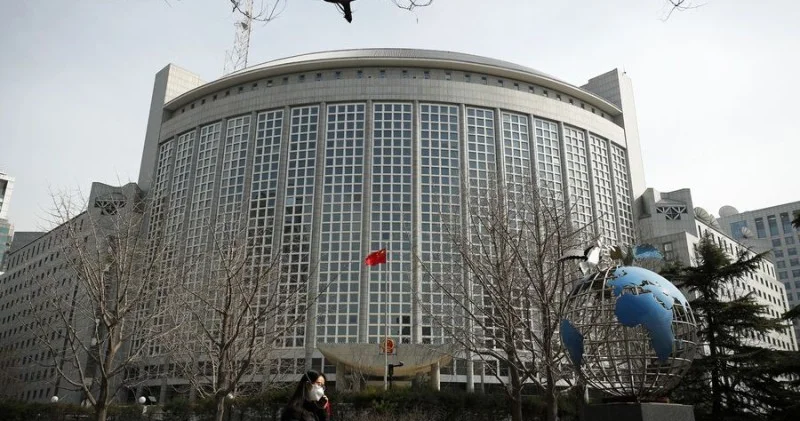 Pekin qeyri qanuni sanksiyalara qarşı çıxdı