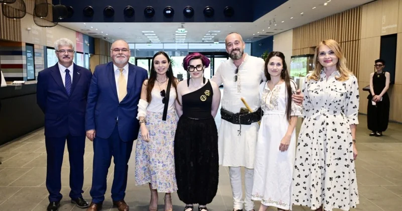 Leyla Əliyeva Budapeştdə “Azərbaycan xalçaları ənənədən müasir incəsənətə” sərgisinin təqdimatında iştirak edib