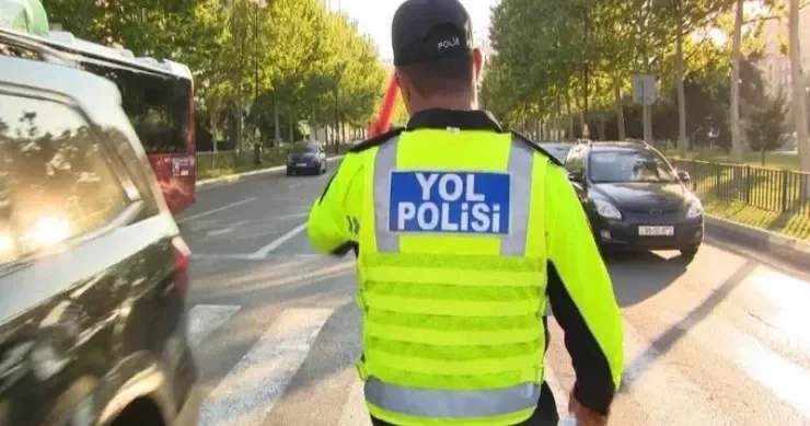 Bakıdan rayonlara gedən sürücülərə yol polisindən MÜRACİƏT