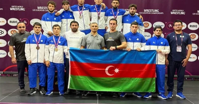 Тренер сборной оценил результаты на ЕВРО и сфокусировался на ПМ