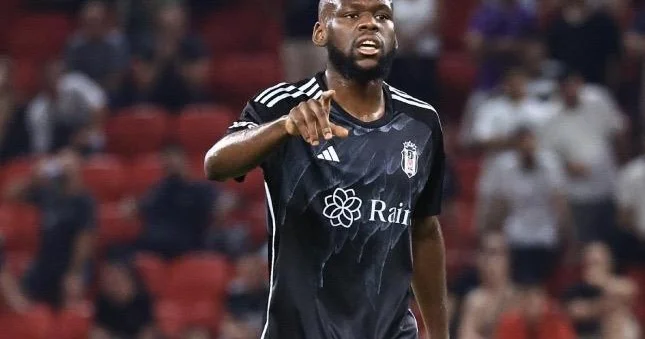 Beşiktaş ı tərk edə bilər