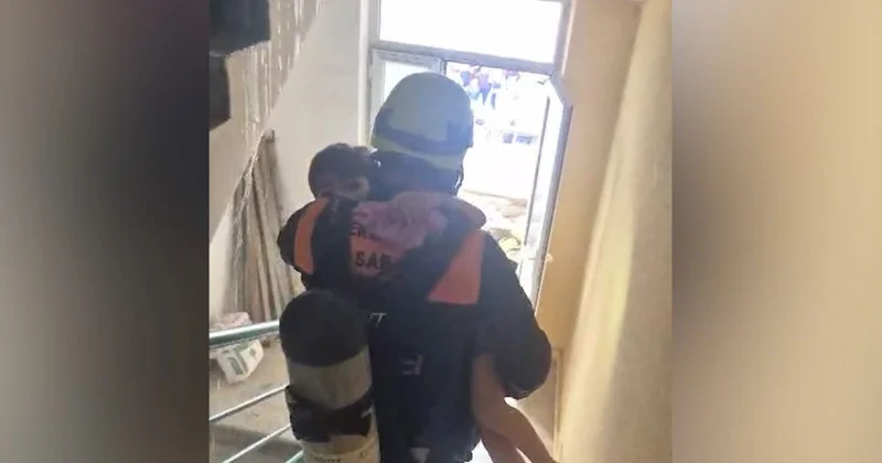 Xırdalanda yaşayış binasında yanğın söndürülüb, xəsarət alan olmayıb YENİLƏNİB 1 VİDEO