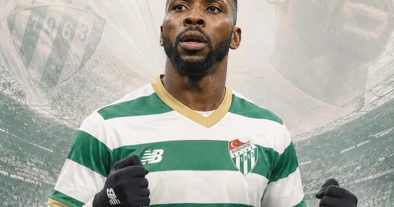 İngiltərə nəhənginin sabiq futbolçusu Toral Bayramovla komanda yoldaşı oldu