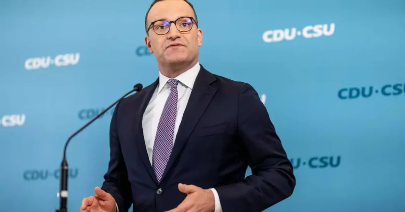 СМИ: Мерц призвал Шпана уйти в отставку