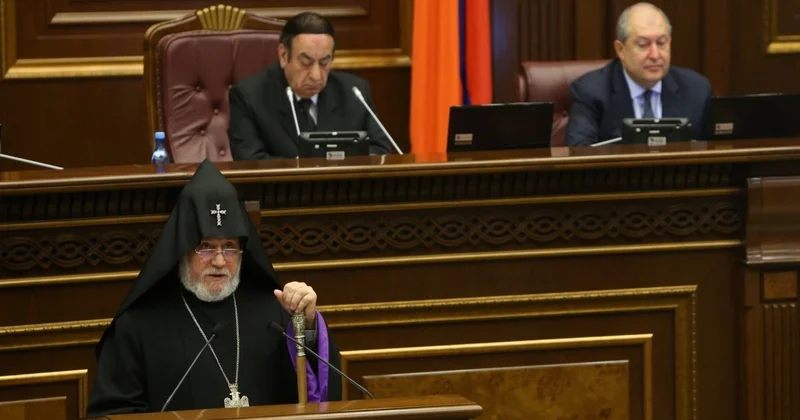 “Hraparak”: II Qaregin ilk dəfə olaraq yeni parlamentin birinci iclasında iştirak etməyəcək