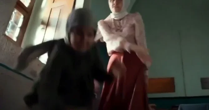 Serialdakı bu şiddət səhnəsi qəzəbə səbəb oldu VİDEO