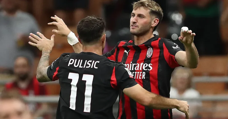 “Milan” kubokda mərhələ adladı