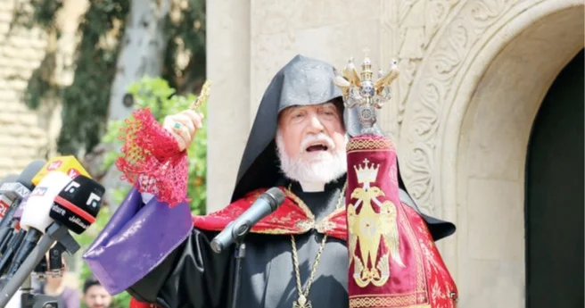 Araqarışdıran Aram kimə və nəyə xidmət edir?