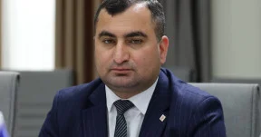 Zelenski Donbası güzəştə getsə, ABŞ nin Rusiya qarşısındakı nüfuzu zəifləyəcək