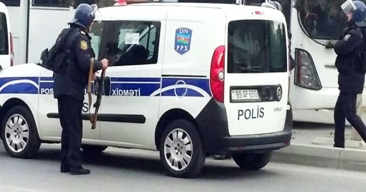 Bakı polisi bu kişini axtarır