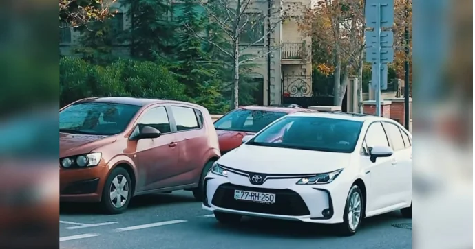 Boş parklanma yerlərini necə tapa bilərik? “AzParking”dən VİDEO