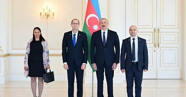 İlham Əliyev İsrailin yeni səfrini qəbul etdi Foto