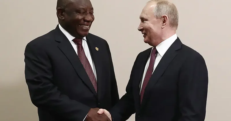 Putin Ramafosa ilə danışdı