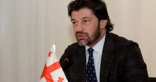 Dərin dövlət çevriliş etmək istəyir Tiflis meri