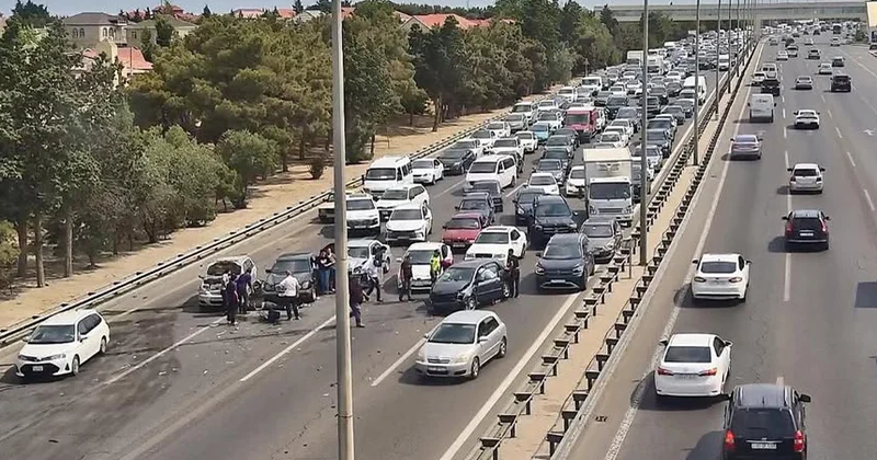 Aeroport yolunda dəhşətli qəza Video Yenilənib