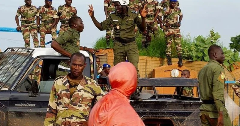 Fransa ilə Mali arasında gərginlik: Saxlanılan fransız vətəndaşı diplomatik statusa malikdir