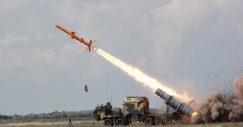 Украина начала серийный выпуск ракет Фламинго дальностью более 3000 км