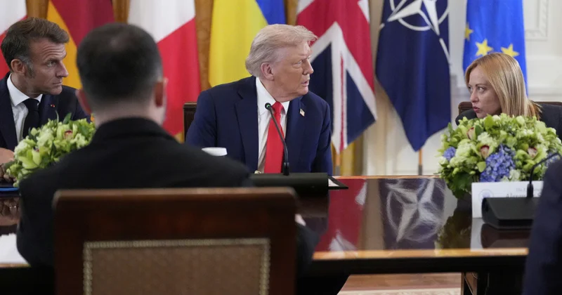 Трамп: Необходимо обсудить вопрос возможного обмена территориями между РФ и Украиной