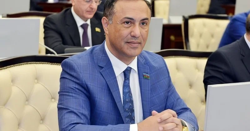 Zelenskidən güzəştə getməsi tələb ediləcək Elman Nəsirov