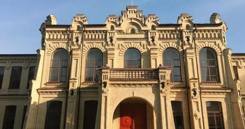 Минкульт Узбекистана ограничивает выступления российских артистов